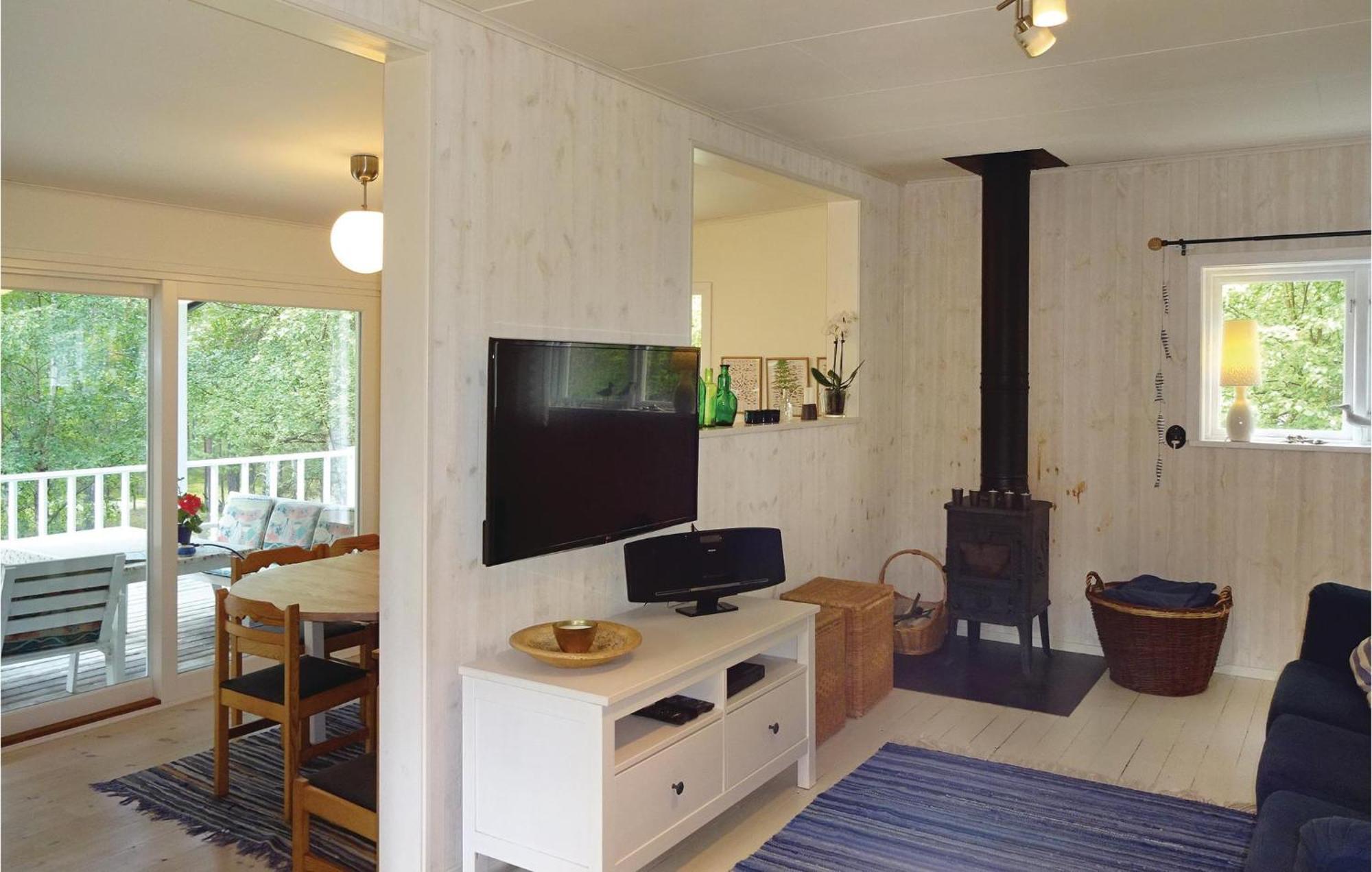 Stunning Home In Yngsjoe With Wifi Exteriér fotografie